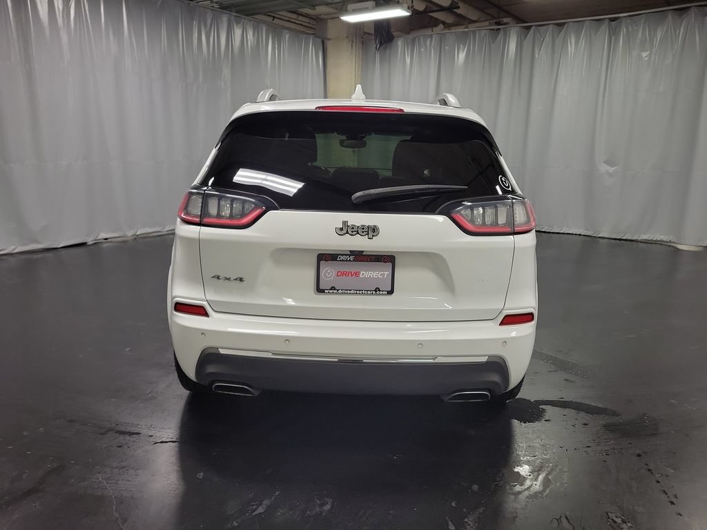 Used 2019 Jeep Cherokee Overland w/ Technology Group AWD/4WD image 8