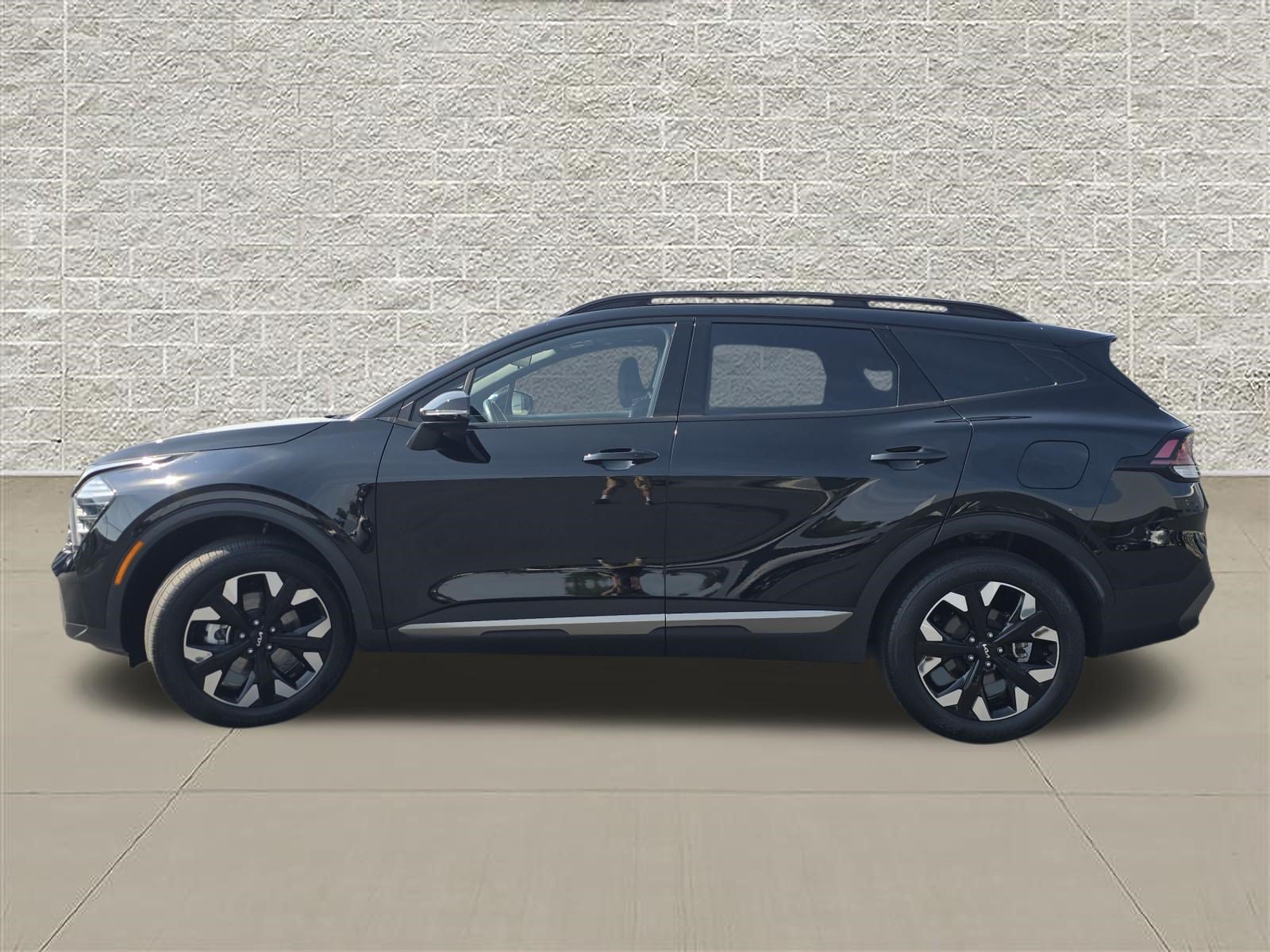 Used 2024 Kia Sportage X-Line w/ X-Line Premium Package AWD/4WD image 4