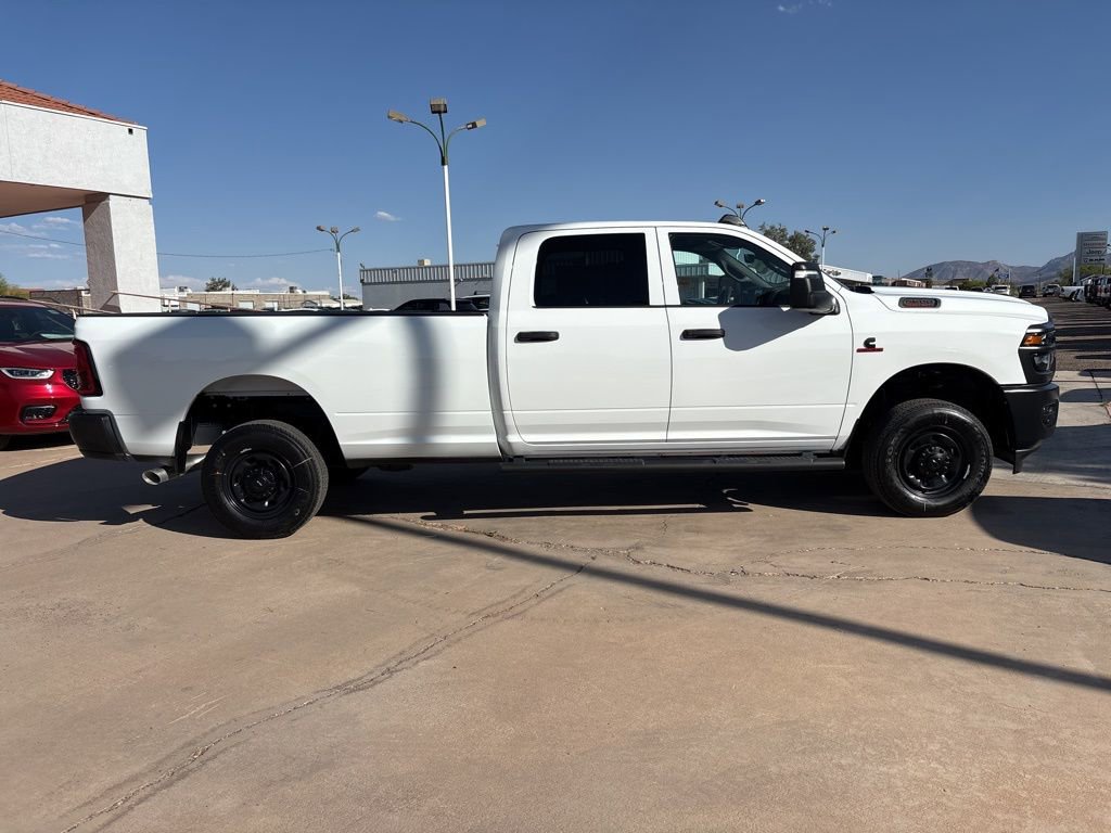 New 2025 RAM 2500 Tradesman AWD/4WD image 4