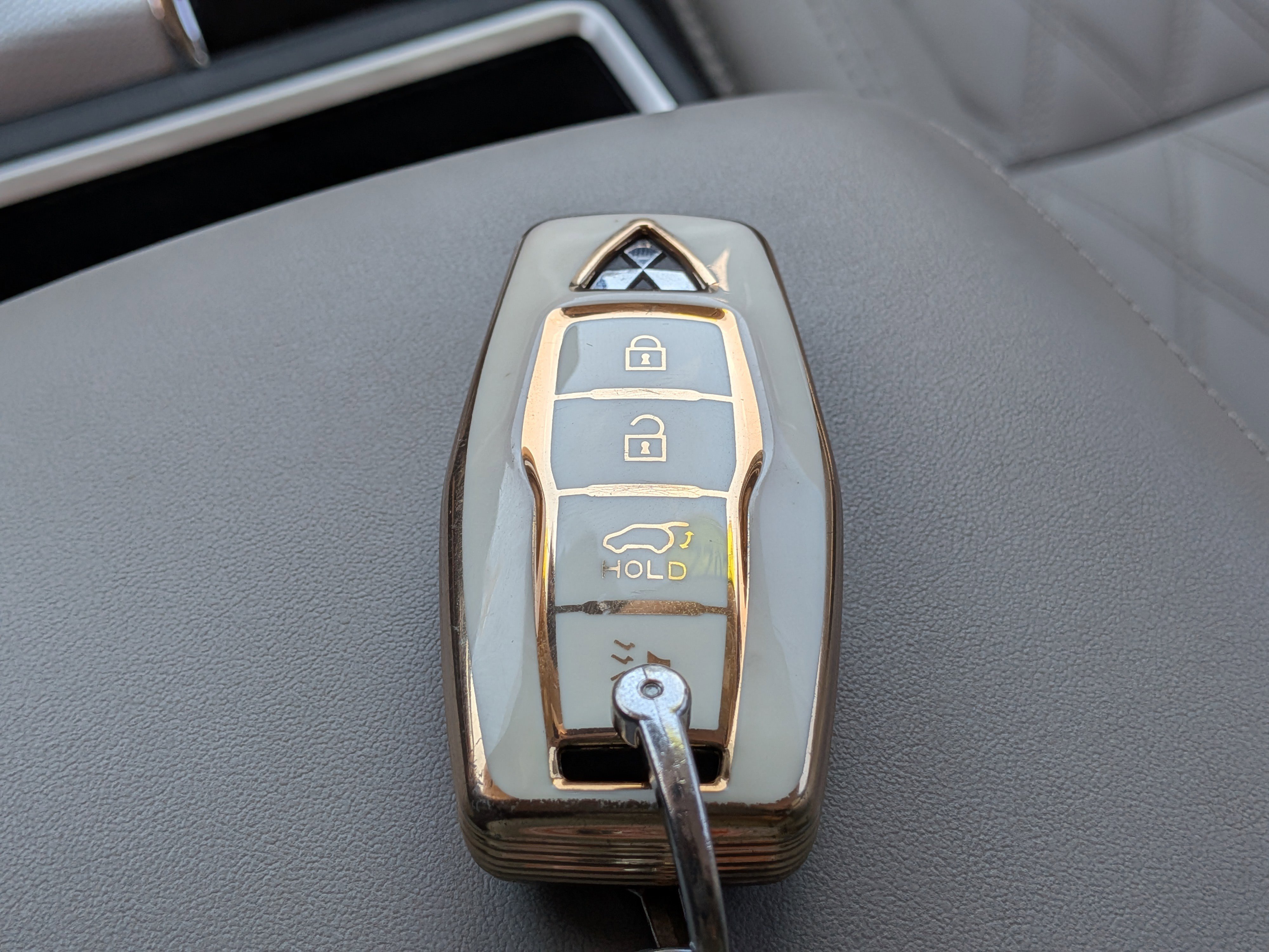 Used 2022 Mitsubishi Outlander SEL image 34