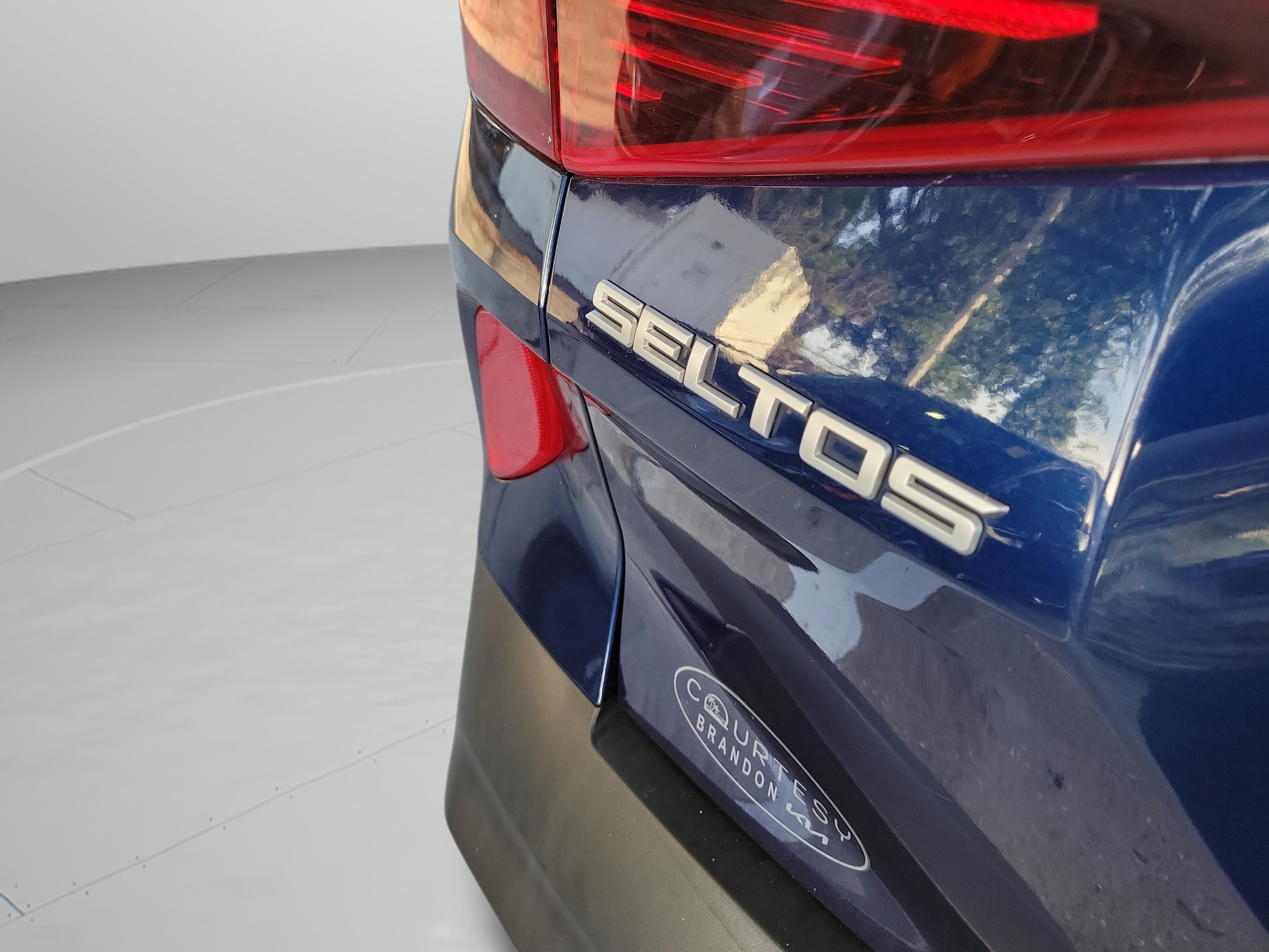 Certified 2023 Kia Seltos SX AWD/4WD image 32
