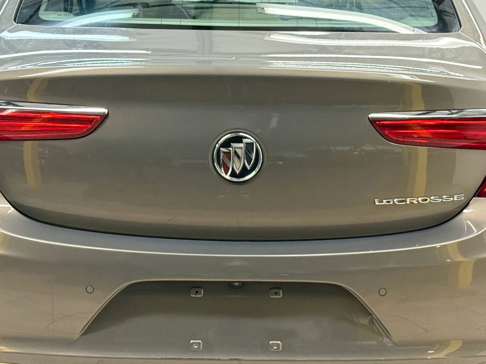 Used 2019 Buick LaCrosse Essence w/ Sights and Sounds Package image 11