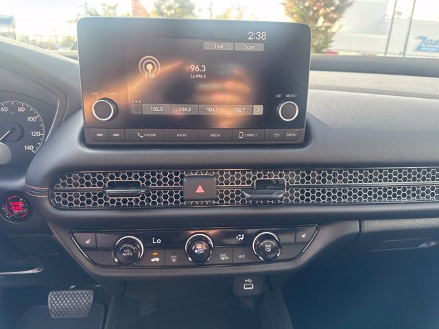 Used 2024 Honda HR-V Sport image 16