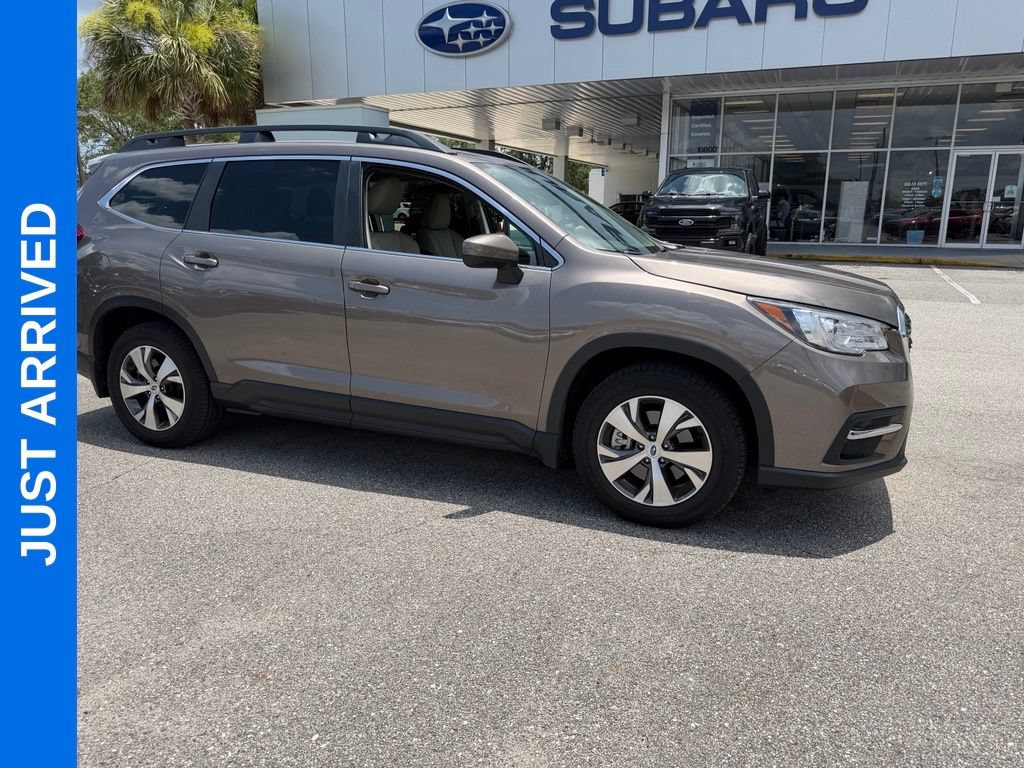 Used 2021 Subaru Ascent Premium w/ Convenience Package AWD/4WD image 1
