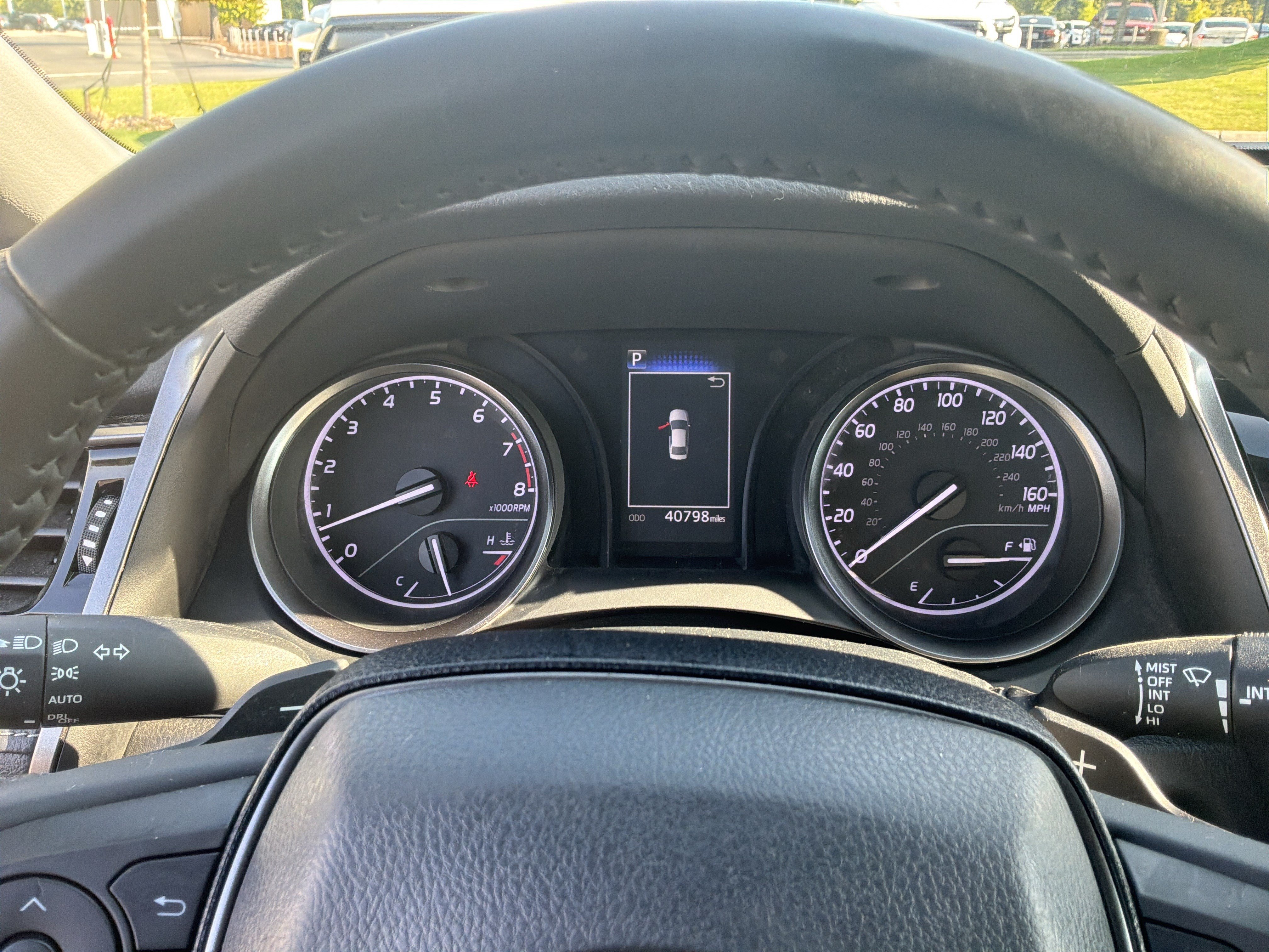 Used 2023 Toyota Camry SE FWD image 21