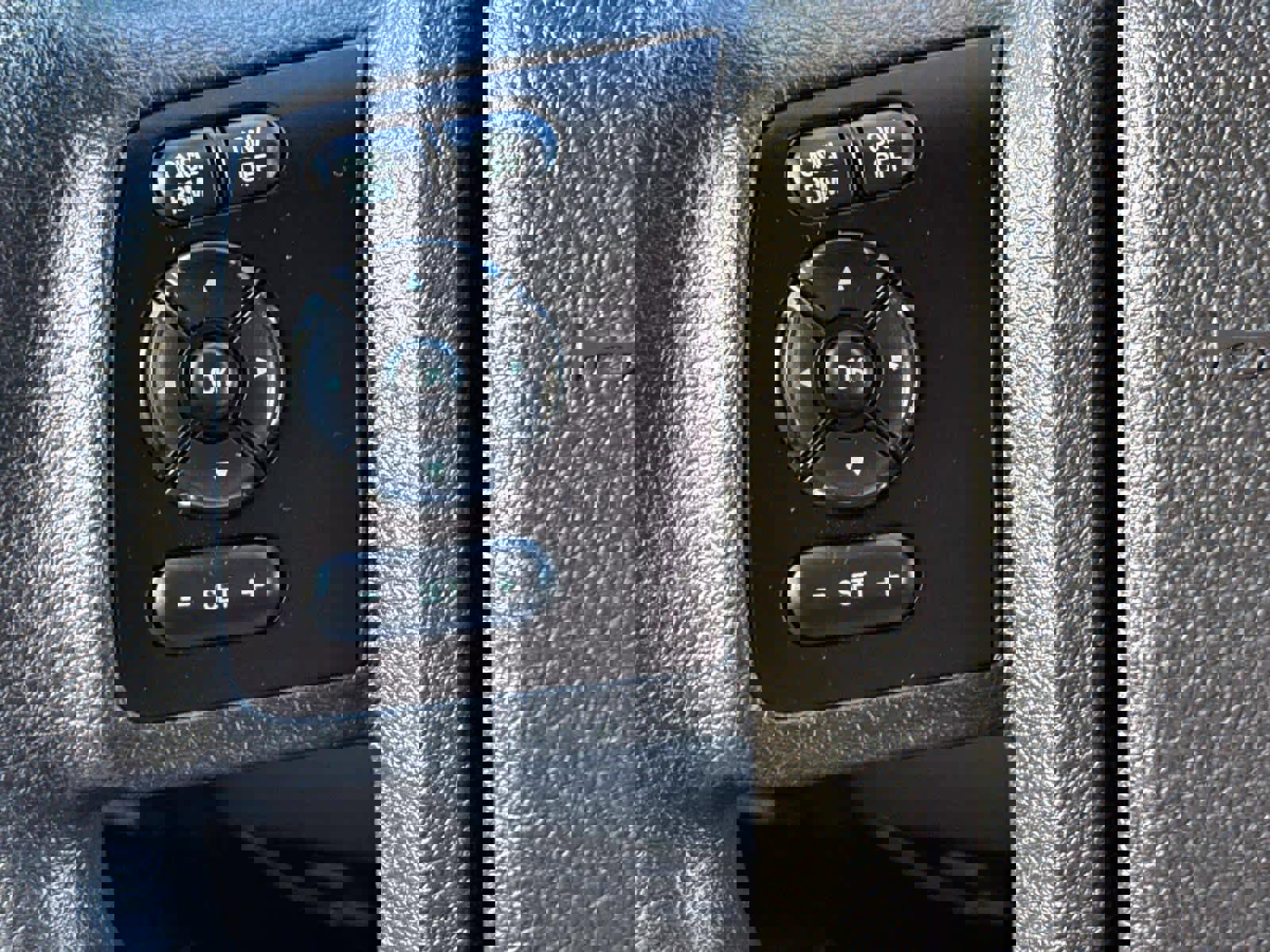 Used 2016 Ford F350 XLT w/ XLT Premium Package image 23