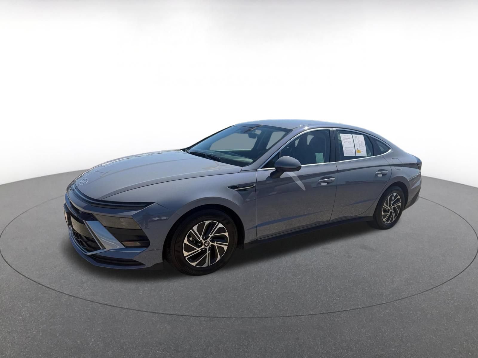 Used 2026 Hyundai Sonata Blue FWD image 4