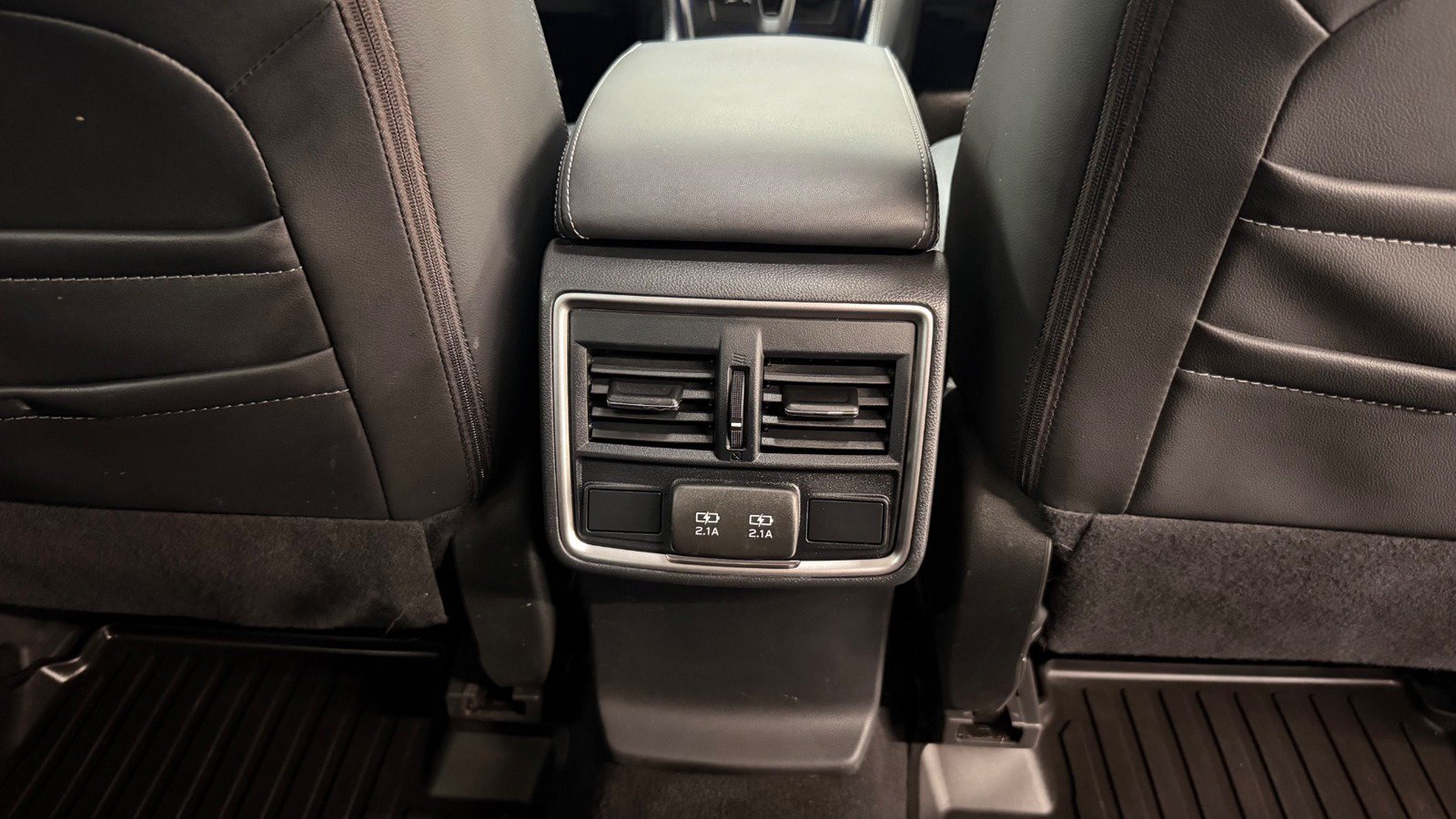 Used 2019 Subaru Forester Limited w/ Popular Package #3 AWD/4WD image 33