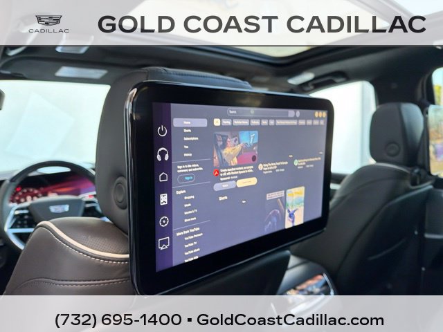 Certified 2026 Cadillac Escalade Platinum Sport w/ LPO, ONYX Package AWD/4WD image 19