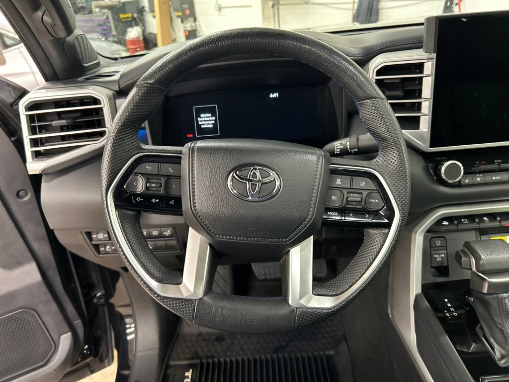 Used 2022 Toyota Tundra Platinum w/ Advanced Package AWD/4WD image 17