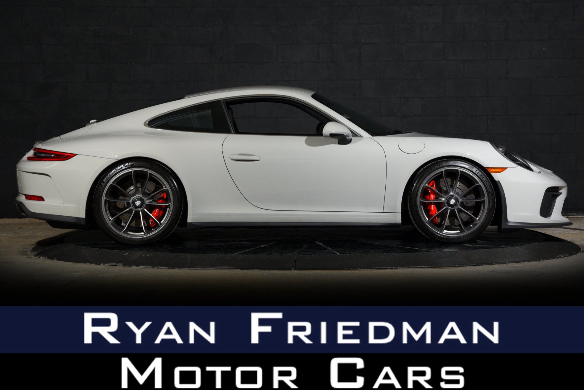 Used 2019 Porsche 911 GT3 RWD image 1