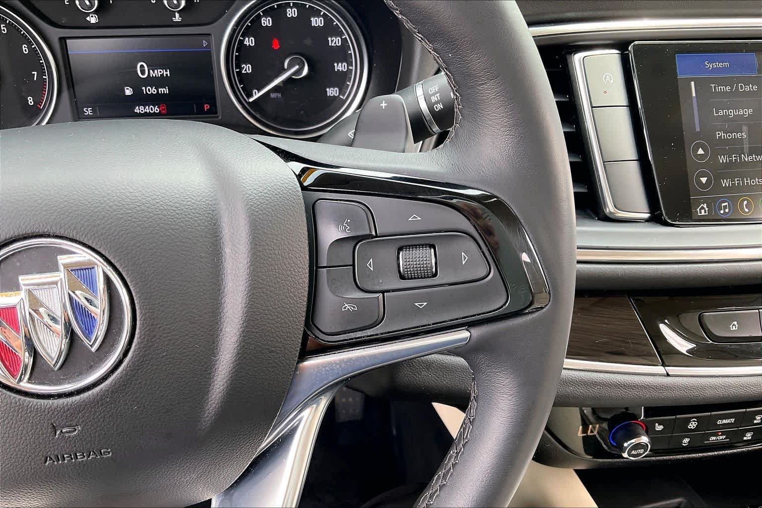Used 2024 Buick Enclave Essence FWD image 45
