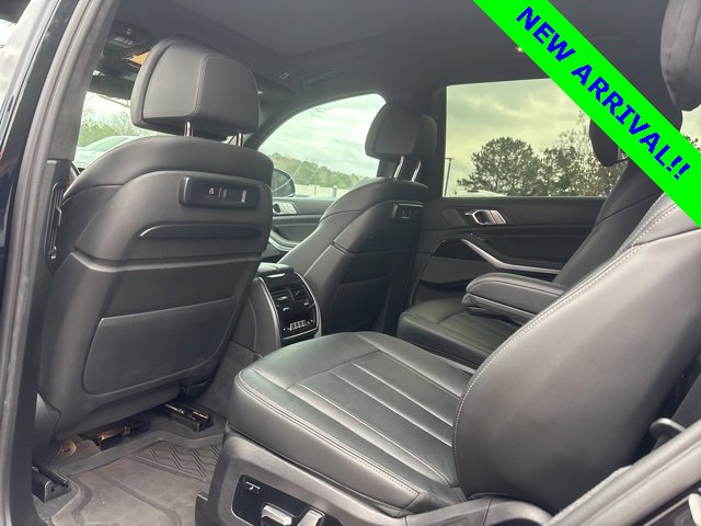 Used 2021 BMW X7 xDrive40i w/ M Sport Package image 8