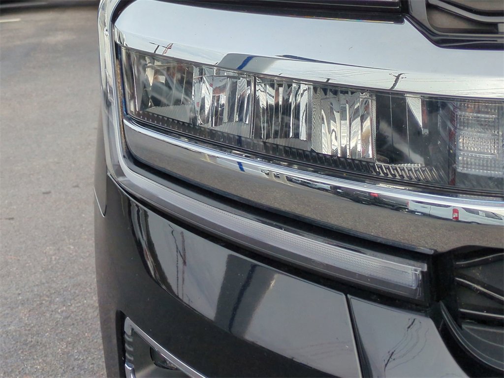 Certified 2024 Ford Expedition Max Limited image 10