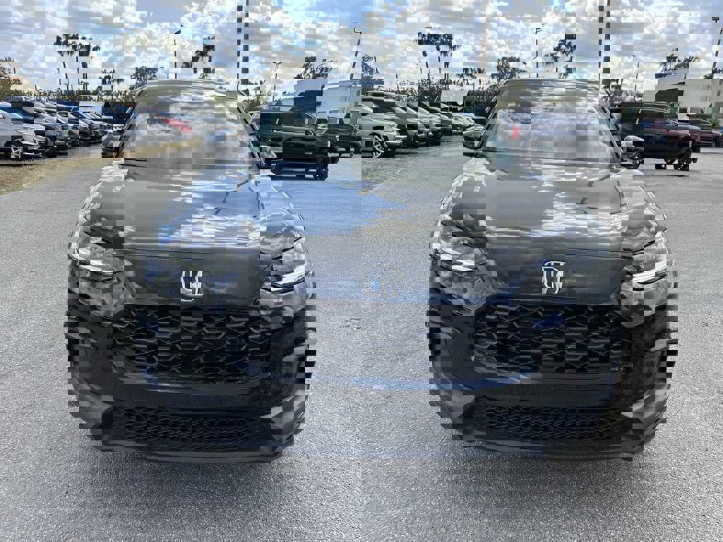 Used 2025 Honda HR-V LX image 3