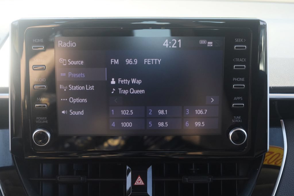 Used 2020 Toyota Corolla LE FWD image 21