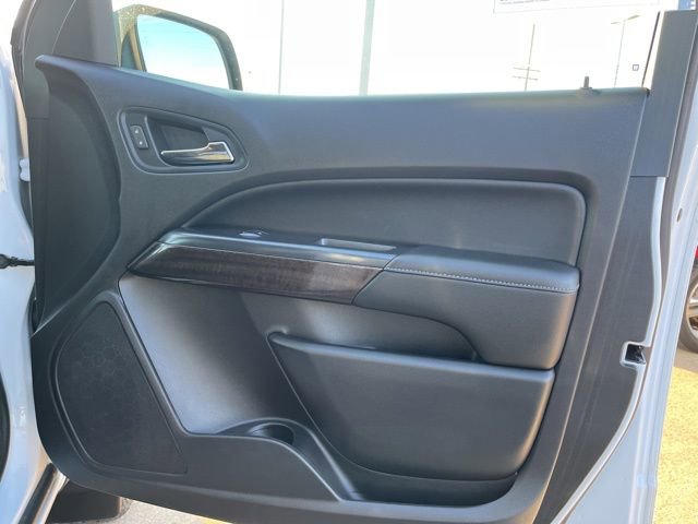 Used 2018 GMC Canyon SLE w/ SLE Convenience Package image 16