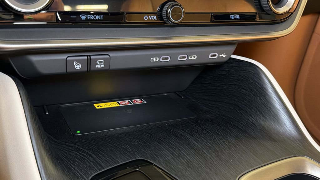 New 2026 Lexus RZ 450e AWD image 27