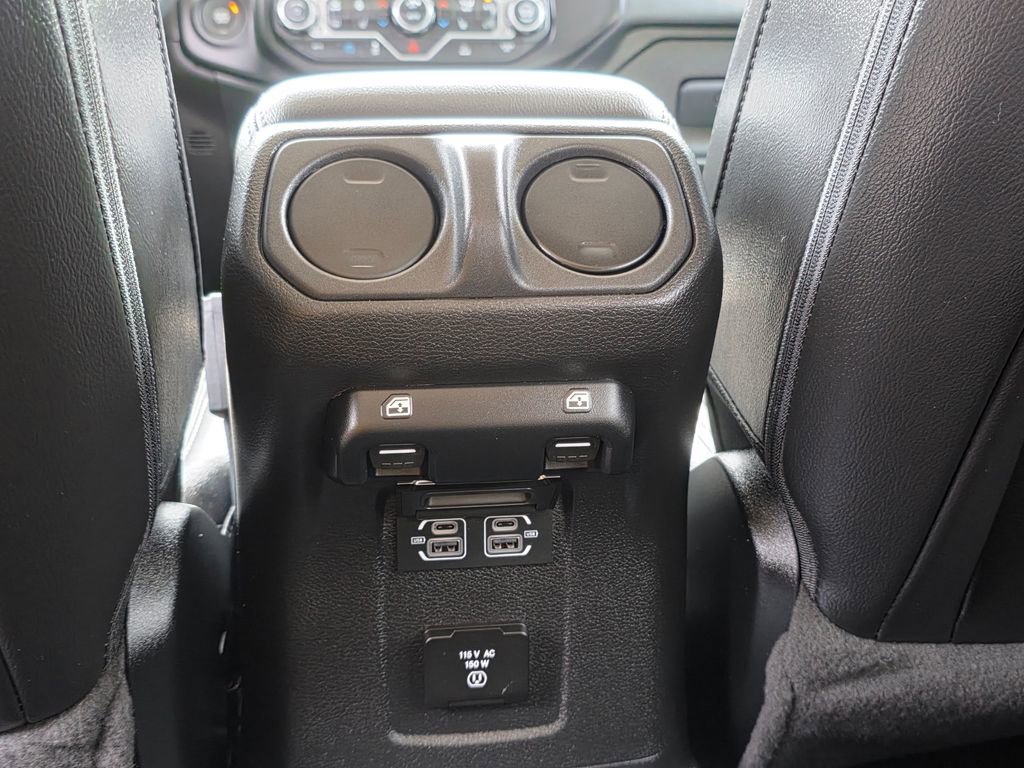 Used 2023 Jeep Wrangler Unlimited Sahara w/ Cold Weather Group image 33