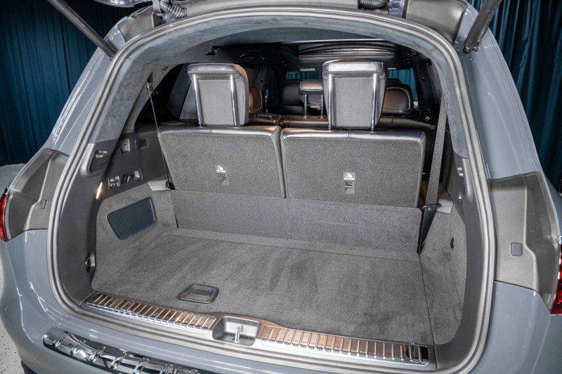 New 2026 Mercedes-Benz GLS 63 AMG 4MATIC image 6