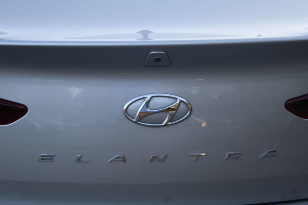 Used 2020 Hyundai Elantra SEL w/ Cargo Package (C1) image 30