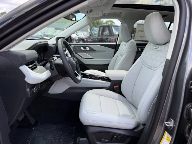 New 2026 Ford Explorer Platinum w/ LUX Leather Package AWD/4WD image 15
