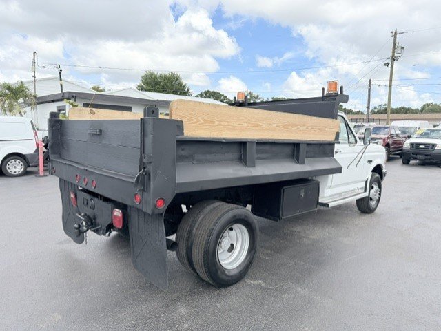 Used 1997 Ford F450 2WD Regular Cab Super Duty image 18