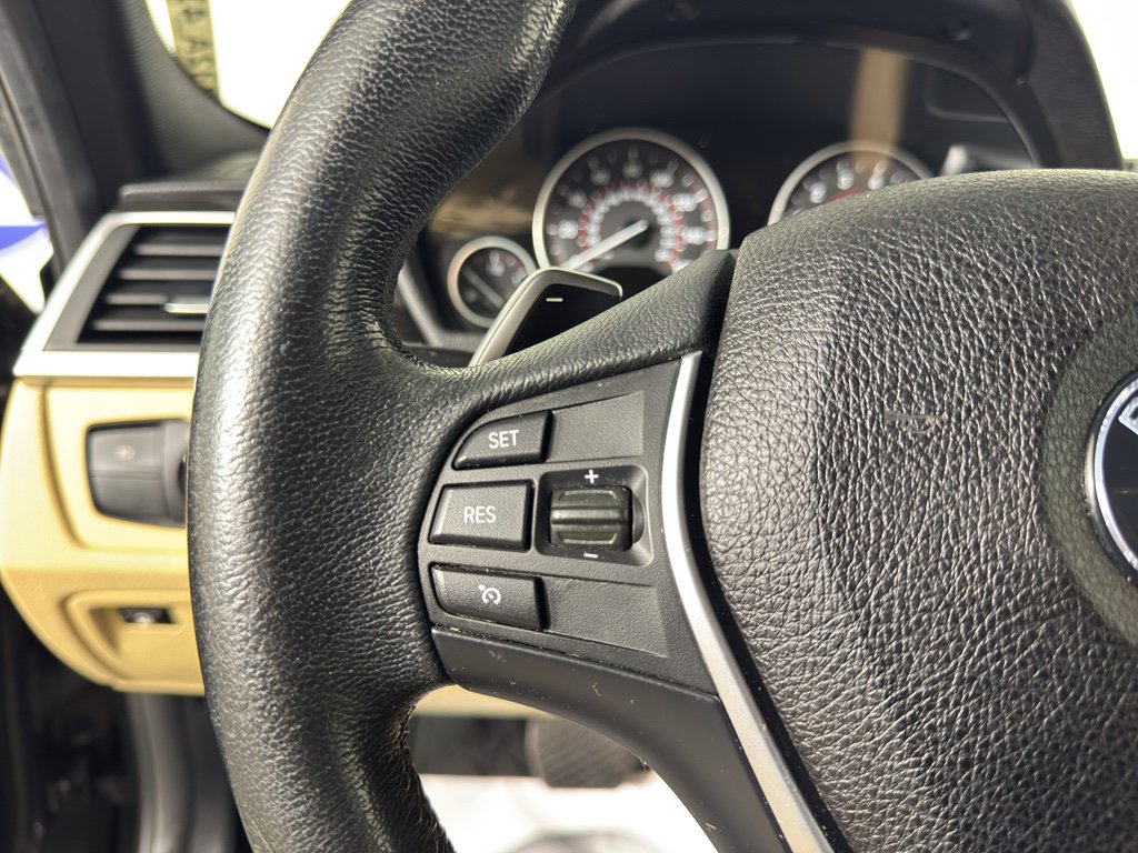 Used 2017 BMW 330e image 19