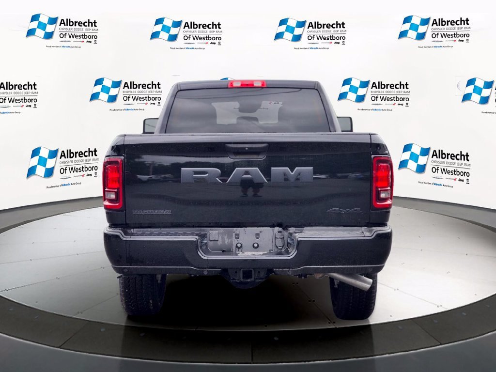New 2026 RAM 2500 Big Horn AWD/4WD image 4