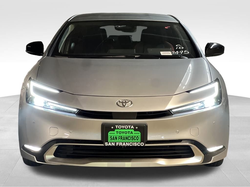 New 2026 Toyota Prius Plug-In Hybrid image 5