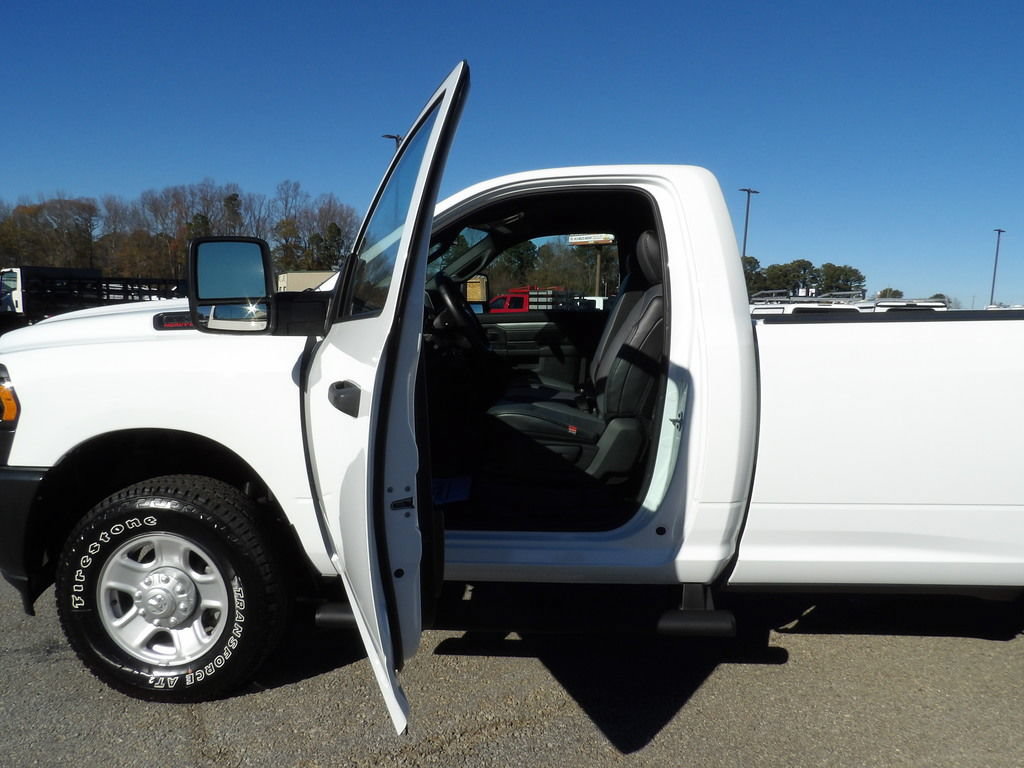 Used 2024 RAM 2500 Tradesman w/ Protection Group AWD/4WD image 13