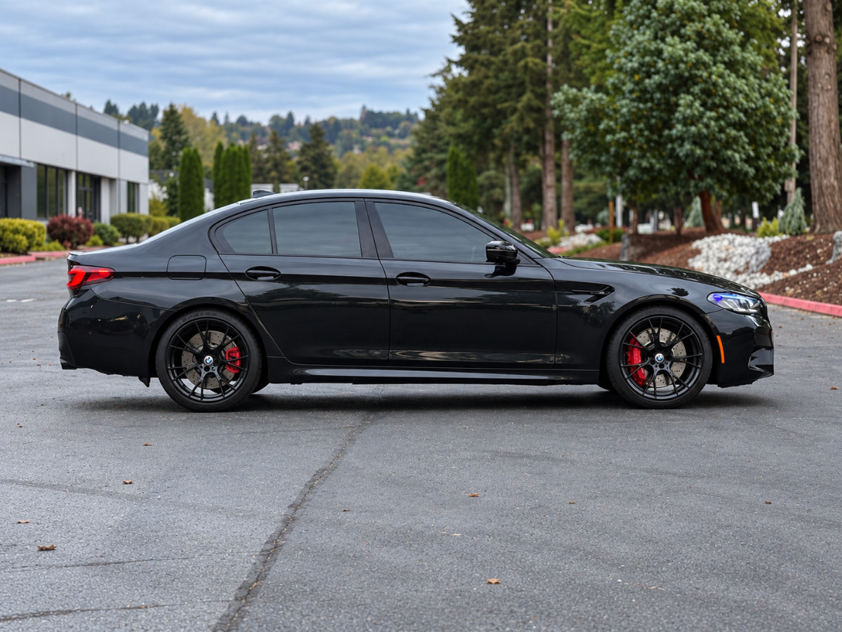 Used 2023 BMW M5 w/ Competition Package AWD/4WD image 2
