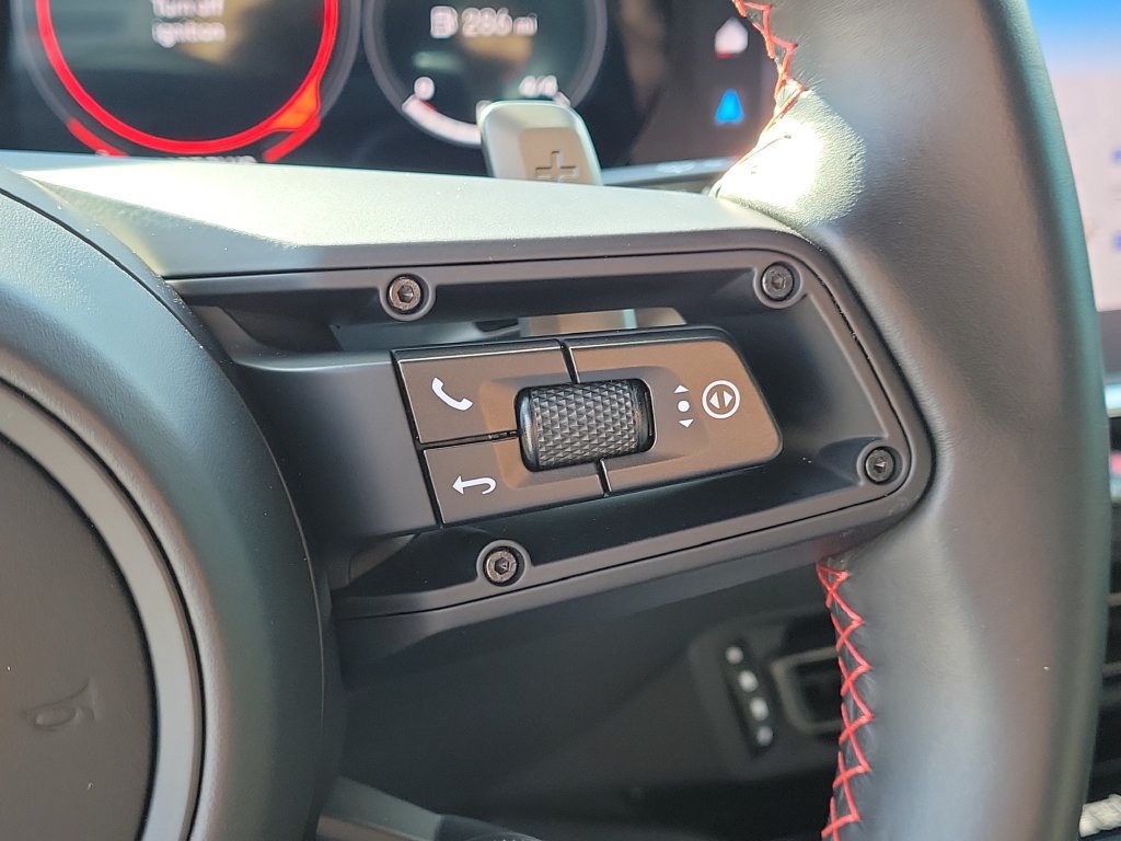 Certified 2024 Porsche 911 Turbo S AWD/4WD image 40