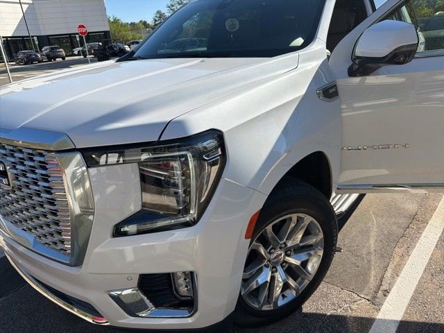 Used 2022 GMC Yukon SLT w/ SLT Premium Package image 21