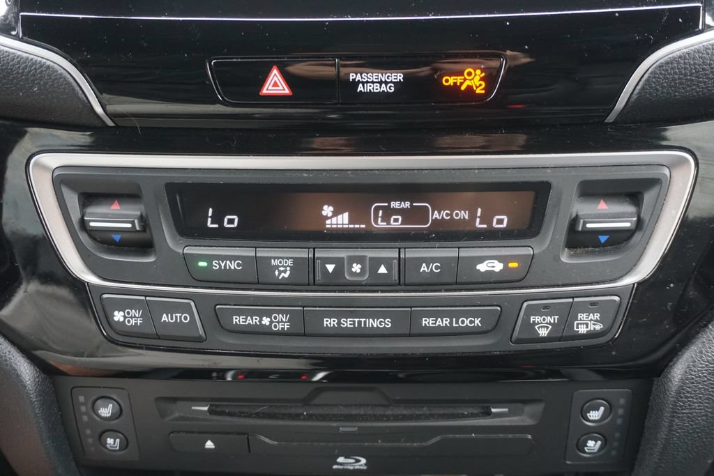 Used 2022 Honda Pilot Elite image 16