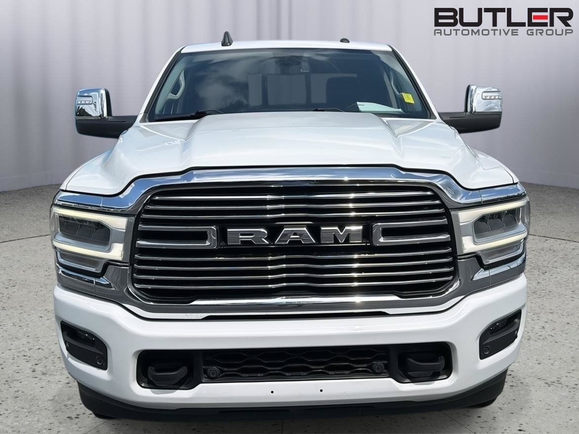 Used 2024 RAM 2500 Laramie AWD/4WD image 9