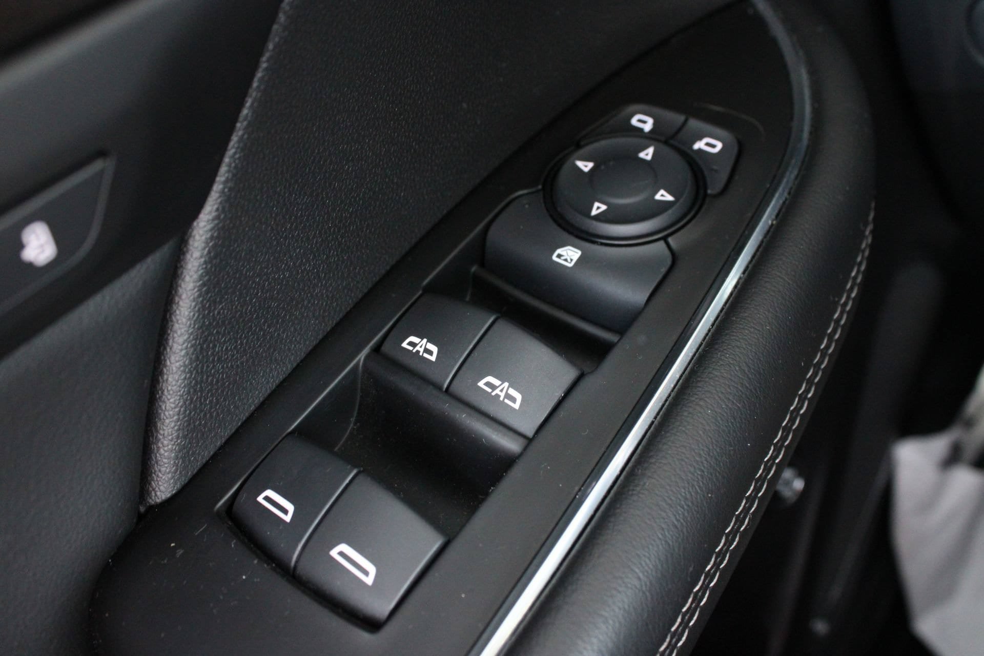 Used 2023 Buick Envision Avenir FWD image 20