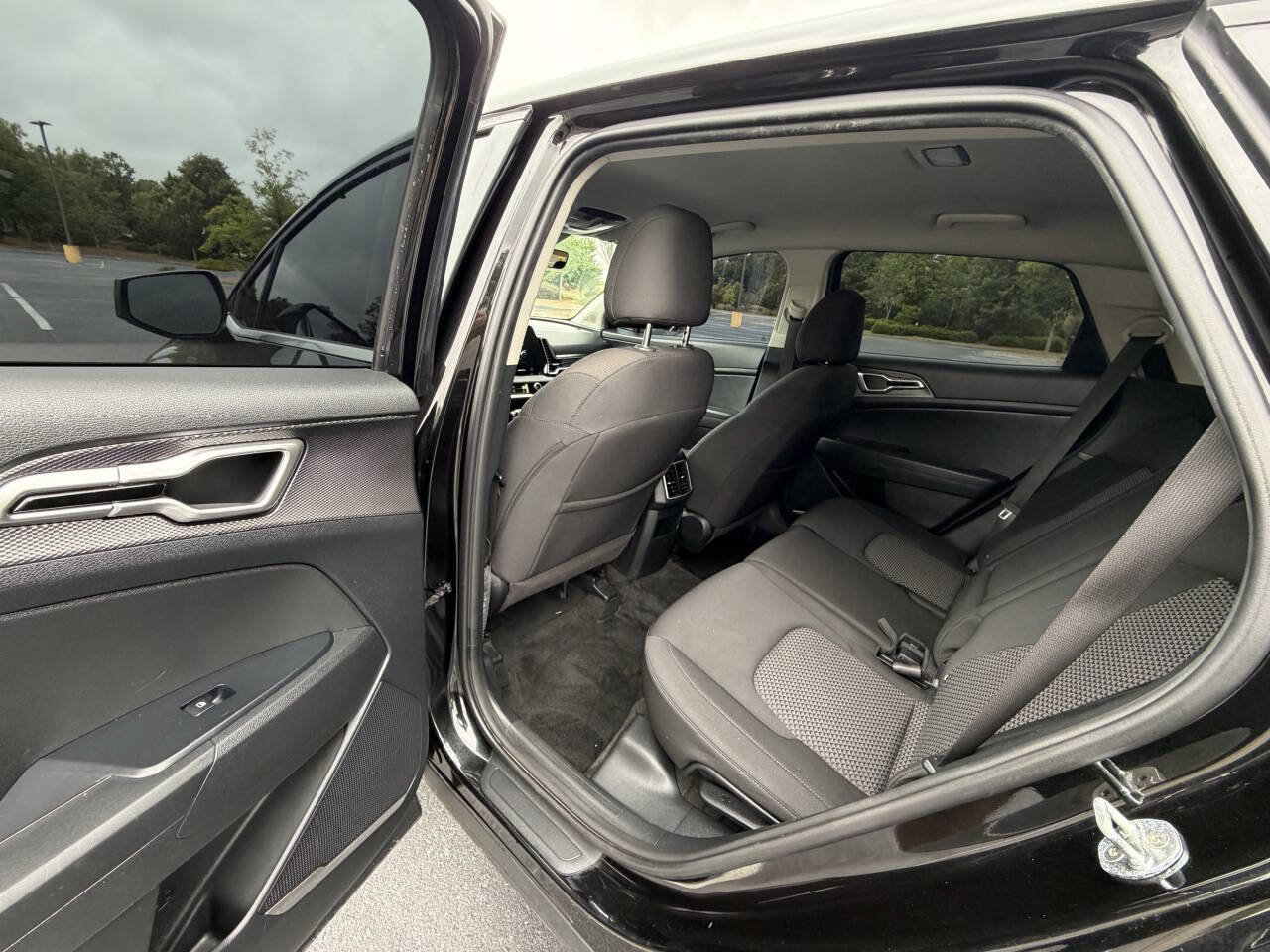 Used 2023 Kia Sportage LX FWD image 13