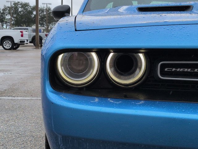 Used 2015 Dodge Challenger R/T Plus RWD image 10