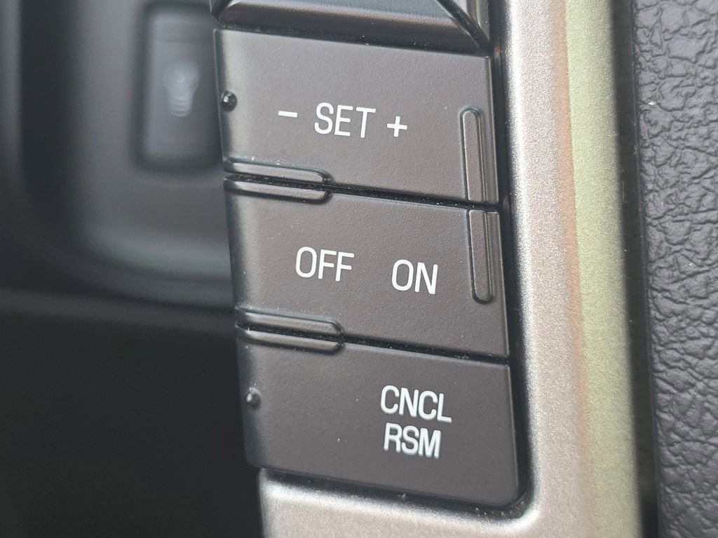 Used 2016 Ford Expedition Limited w/ Equipment Group 301A AWD/4WD image 36