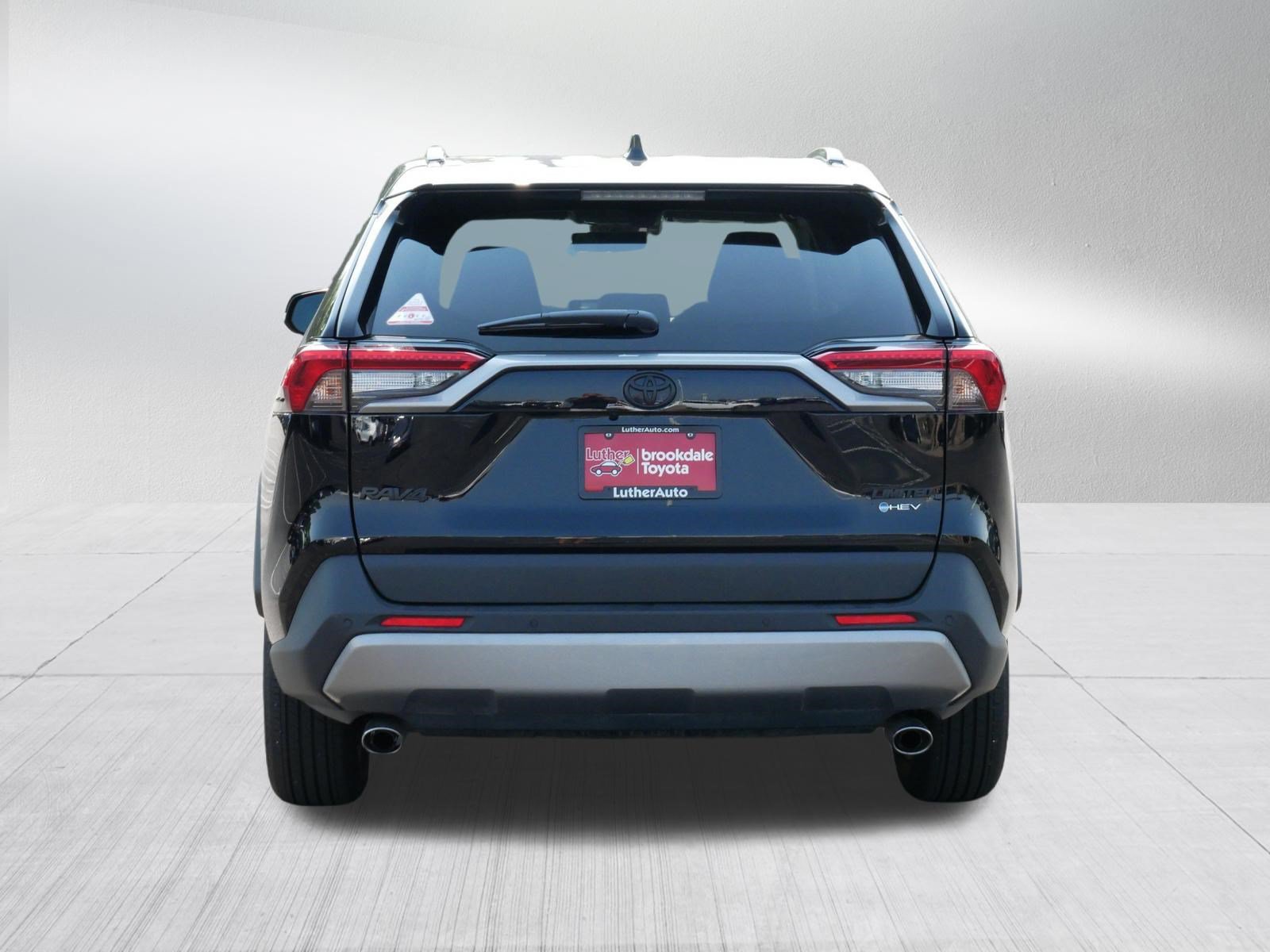 Certified 2025 Toyota RAV4 Limited w/ Advanced Technology Package AWD/4WD image 6