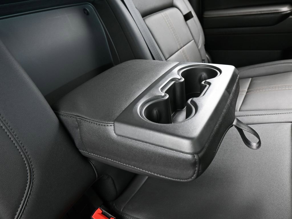 Used 2024 Chevrolet Silverado 2500 High Country w/ Midnight Edition AWD/4WD image 45