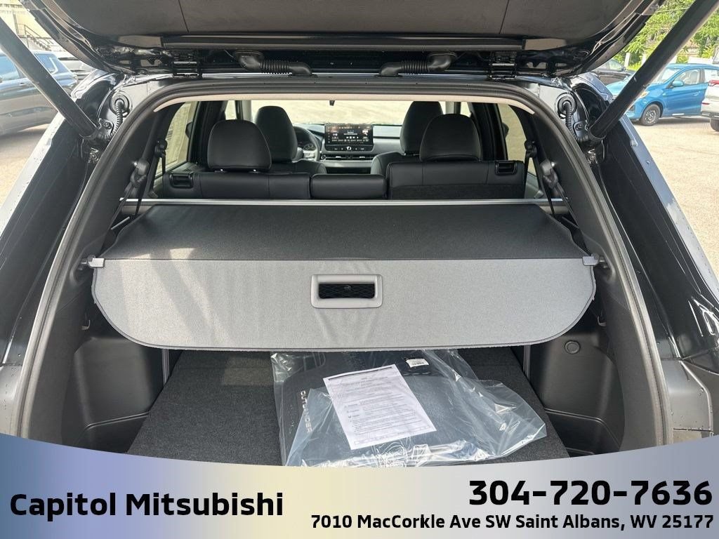 New 2025 Mitsubishi Outlander SE AWD/4WD image 13
