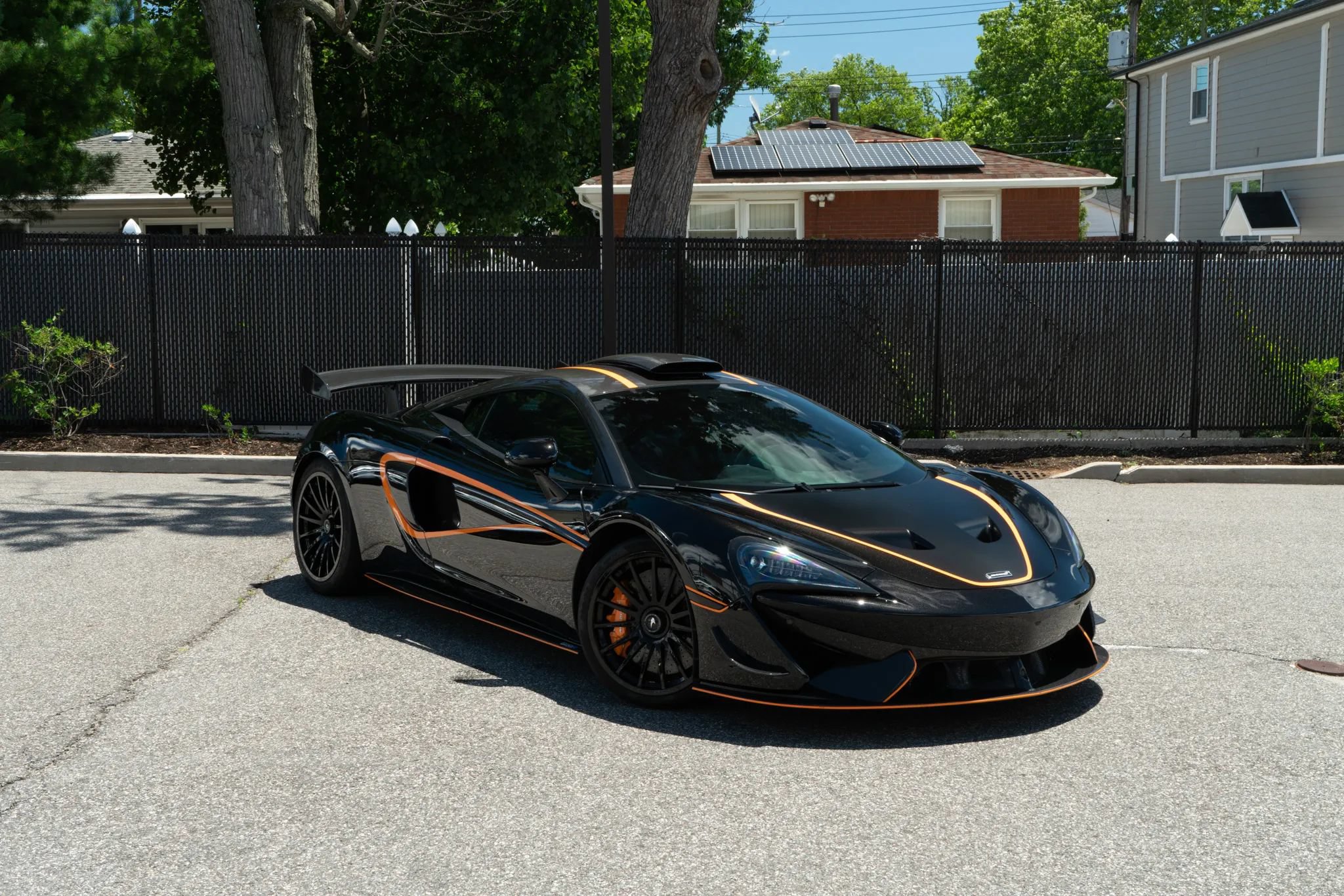 Used 2020 McLaren 620R RWD image 18
