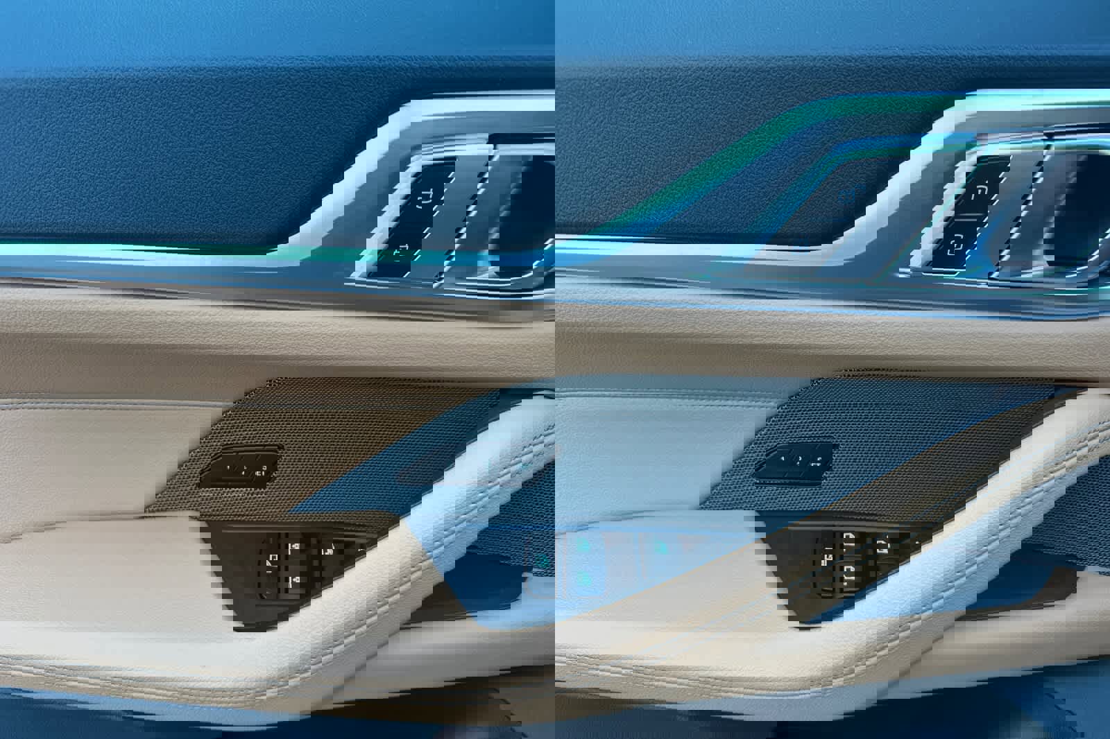 Used 2025 BMW i4 eDrive40 w/ Premium Package image 12