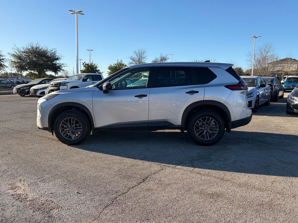 Certified 2025 Nissan Rogue S image 8