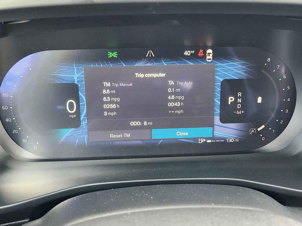 New 2026 Volvo XC40 B5 Plus w/ Protection Package Premier image 6