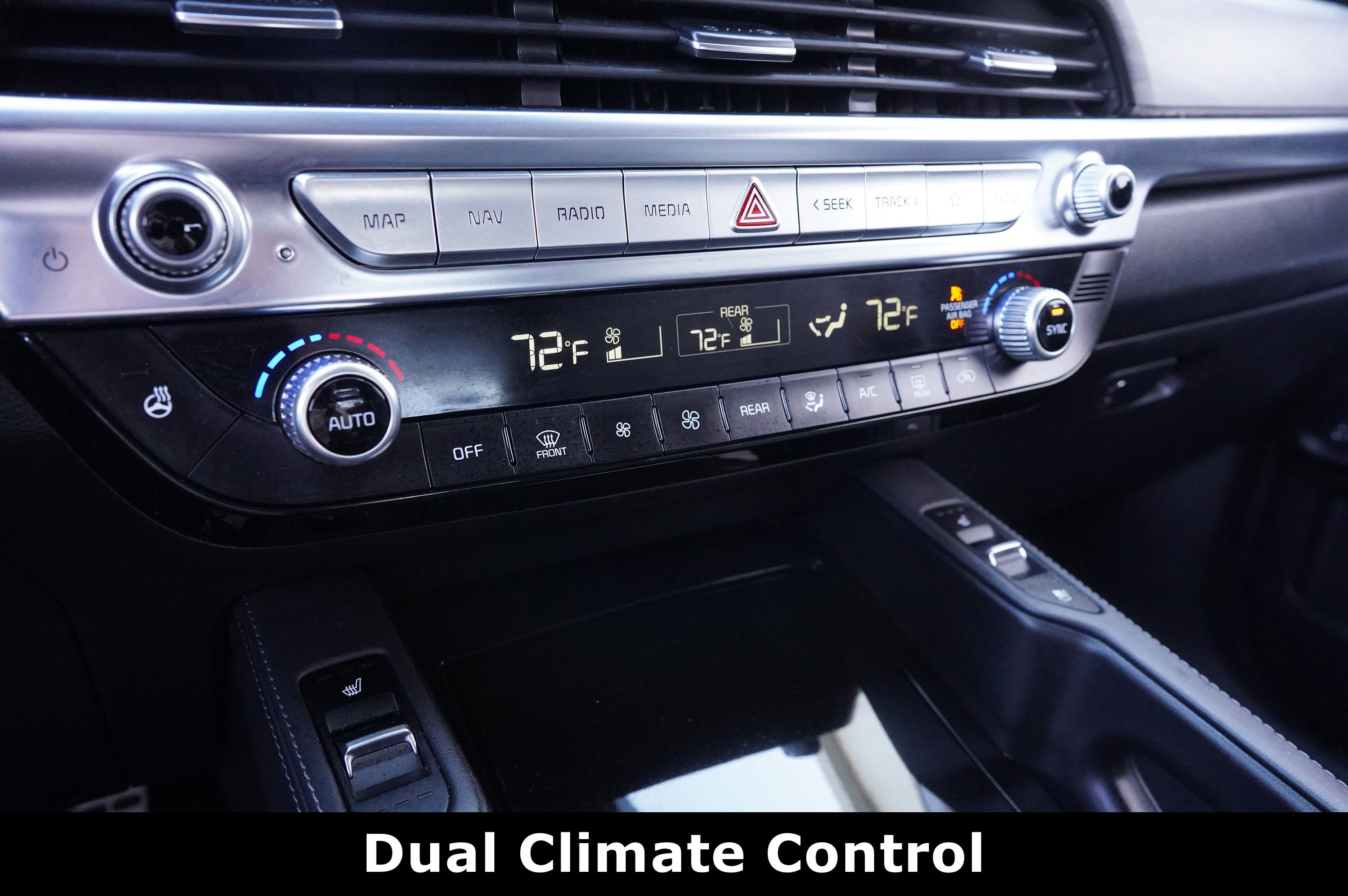 Used 2021 Kia Telluride SX w/ SX Prestige Package image 7