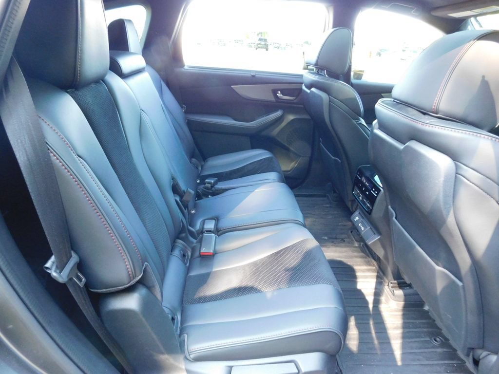 Used 2022 Acura MDX A-Spec AWD/4WD image 5