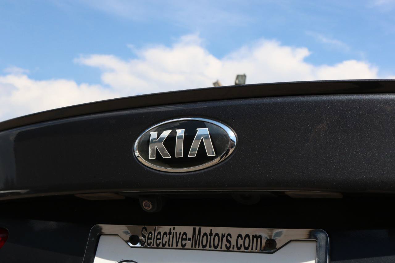 Used 2018 Kia Optima SX FWD image 13